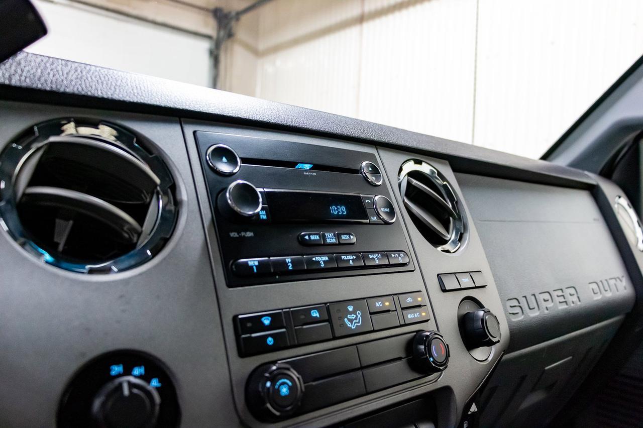 2016 Ford F-550 4x4 Crew Cab XLT Deck Diesel Red Deer AB