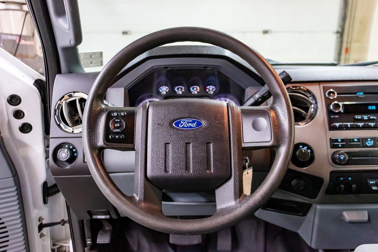 2016 Ford F-550 4x4 Crew Cab XLT Deck Diesel Red Deer AB