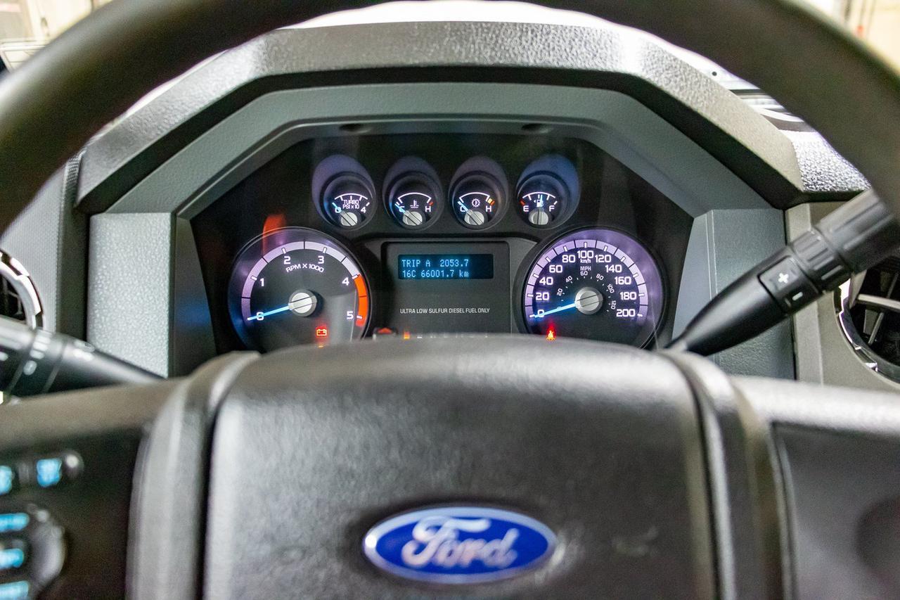 2016 Ford F-550 4x4 Crew Cab XLT Deck Diesel Red Deer AB