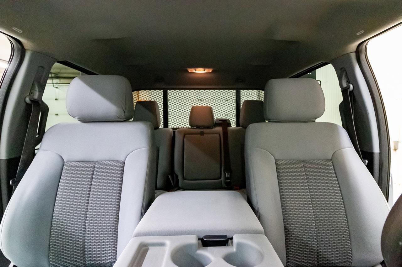 2016 Ford F-550 4x4 Crew Cab XLT Deck Diesel Red Deer AB