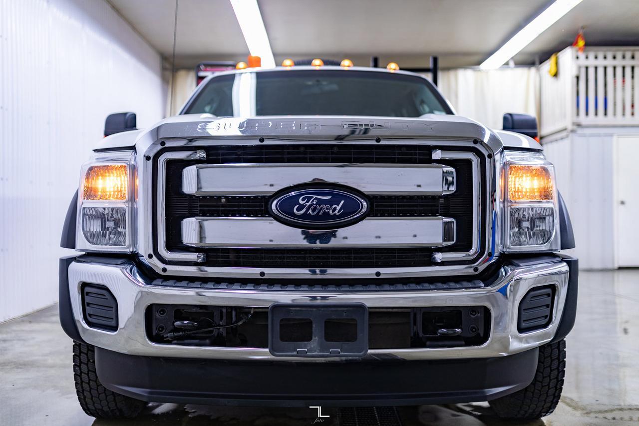 2016 Ford F-550 4x4 Crew Cab XLT Picker Diesel Red Deer AB
