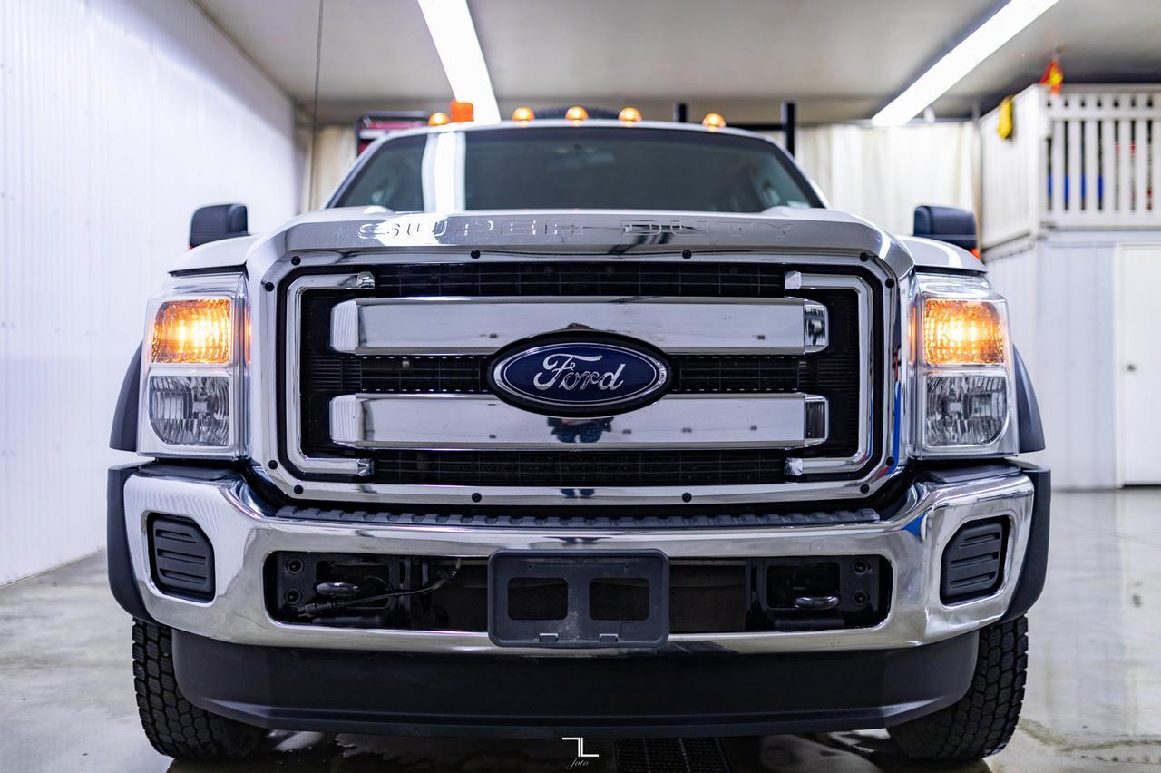 2016 Ford F-550 4x4 Crew Cab XLT Picker Diesel Red Deer AB