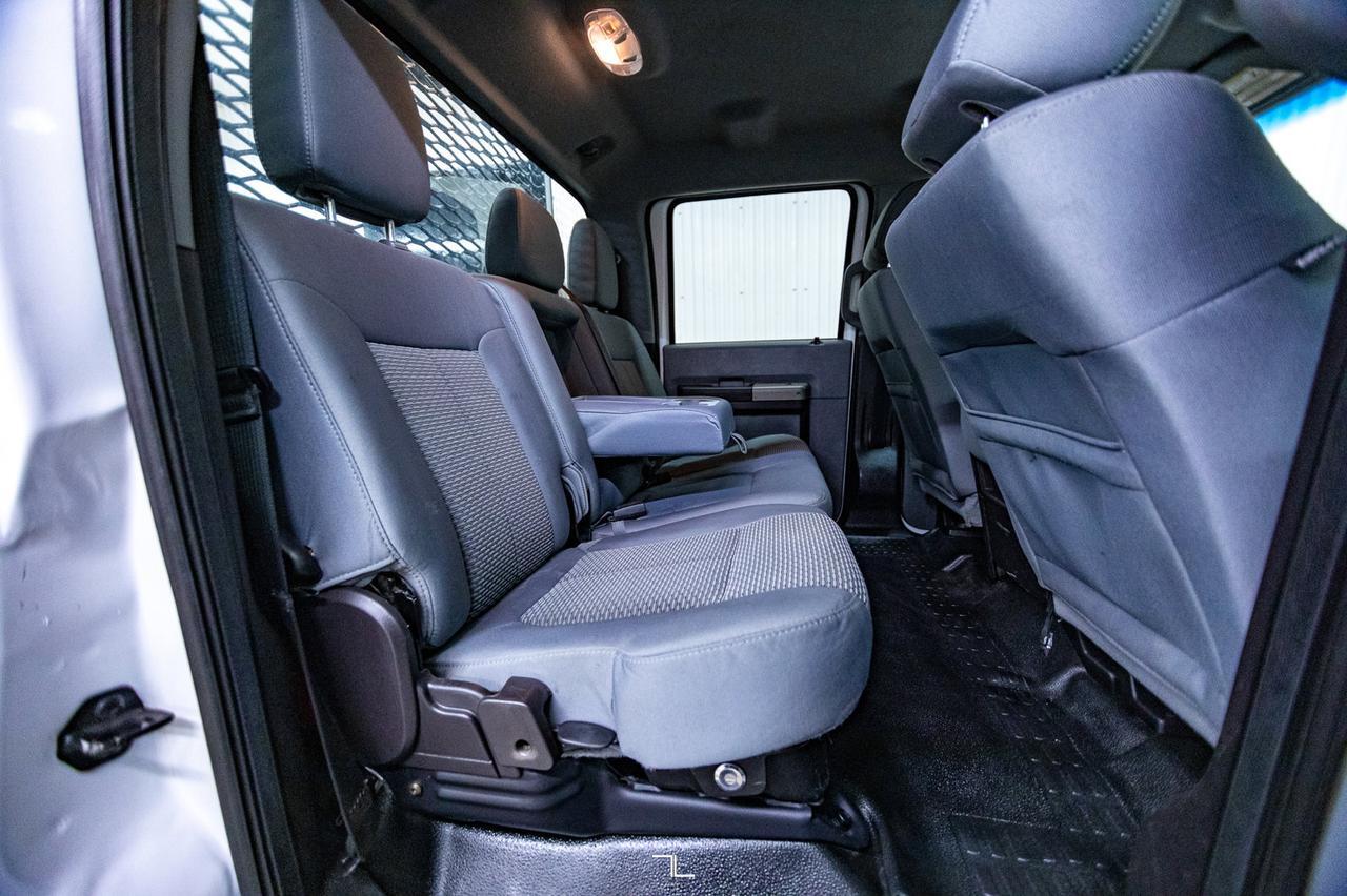 2016 Ford F-550 4x4 Crew Cab XLT Picker Diesel Red Deer AB