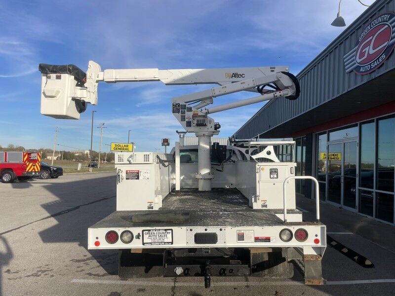 2016 Ford F-550 4x4 Diesel Altec Bucket Truck XL Collinsville OK