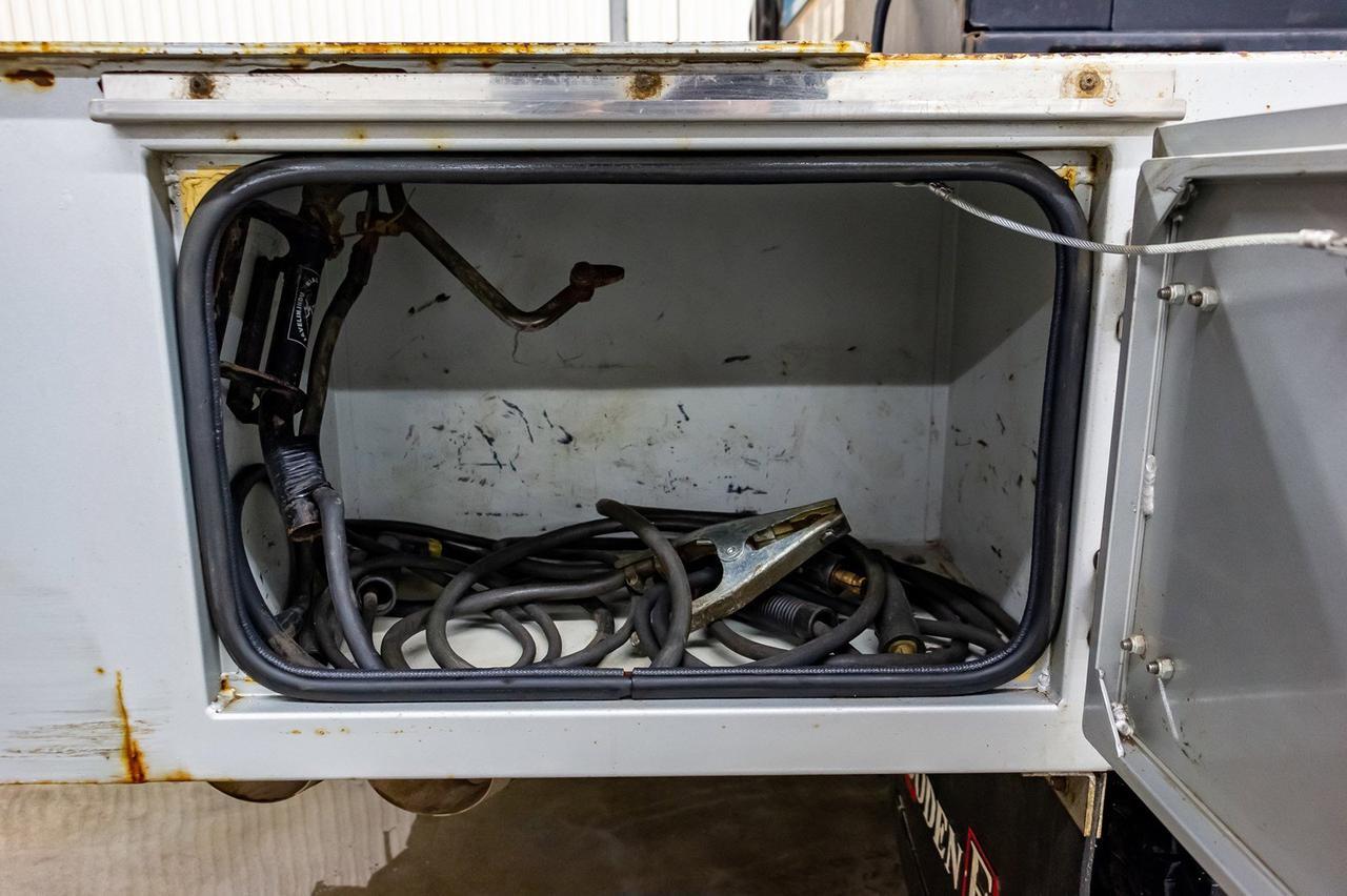 2016 Ford F-550 4x4 Super Cab XLT Welding Deck Diesel Red Deer AB