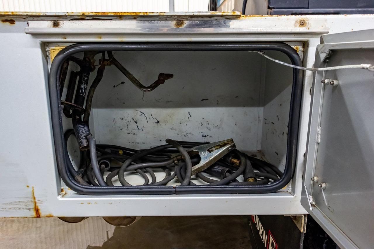 2016 Ford F-550 4x4 Super Cab XLT Welding Deck Diesel Red Deer AB