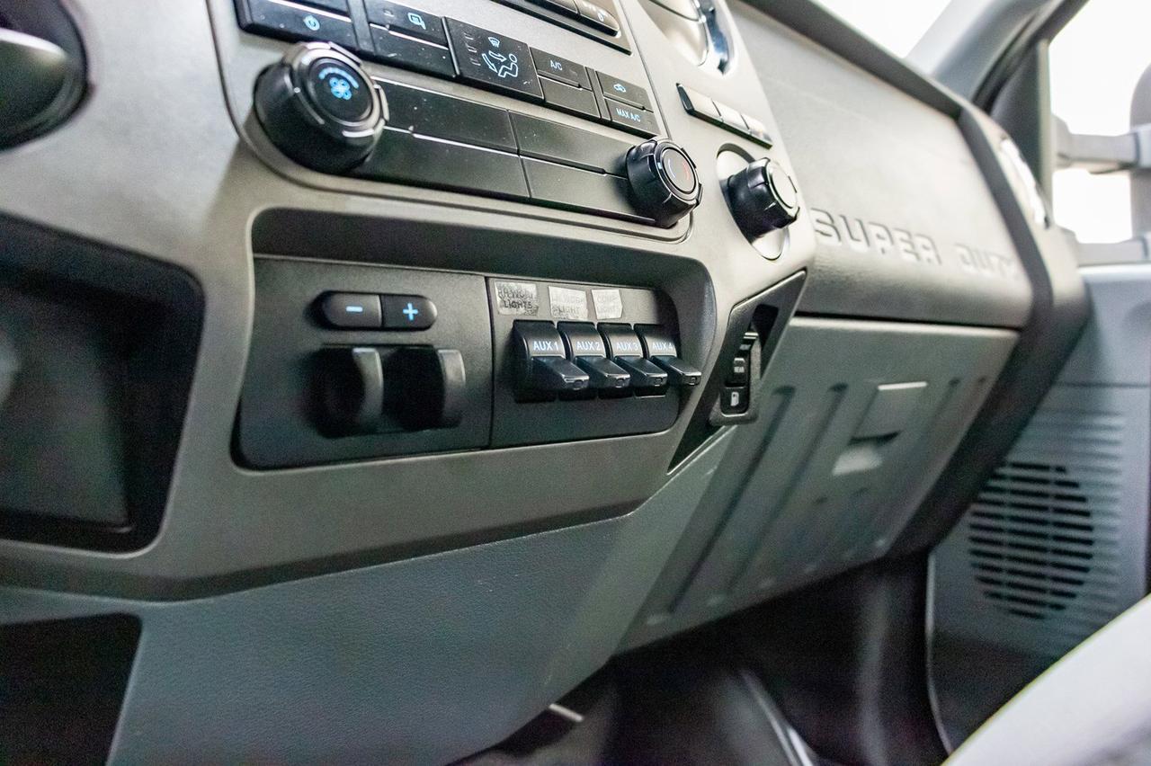 2016 Ford F-550 4x4 Super Cab XLT Welding Deck Diesel Red Deer AB