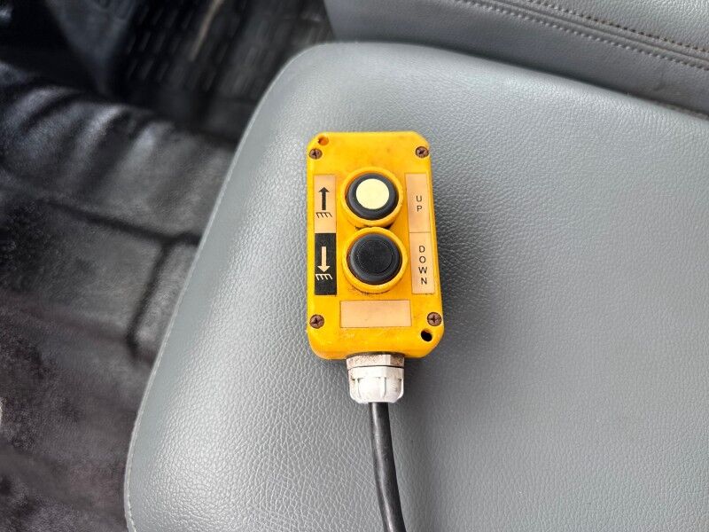 2016 Ford F-550 Chassis XL Crew Cab DRW 11-FT Steel Dump Body Arlington VA