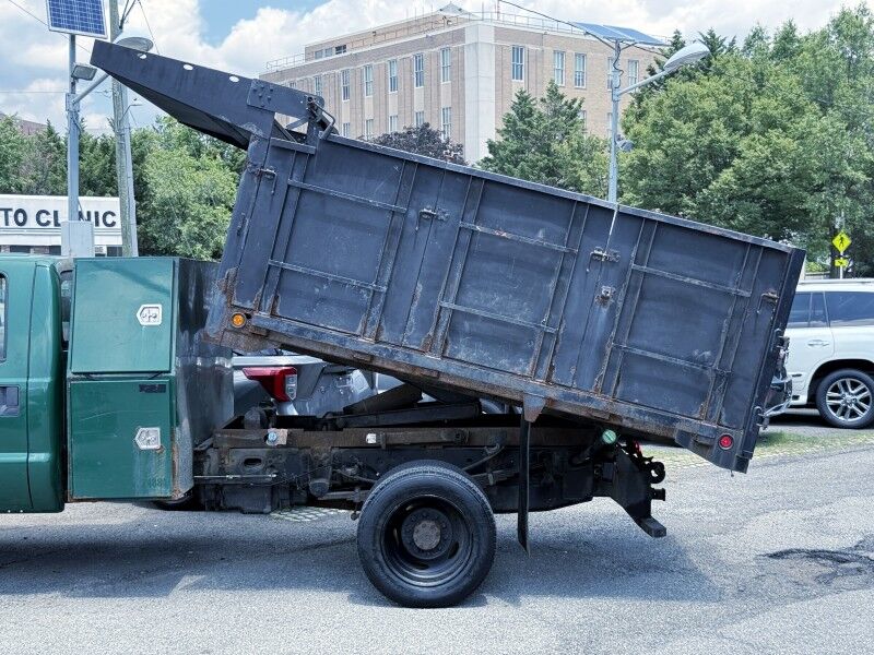 2016 Ford F-550 Super Duty Chassis XL Crew Cab 200 DRW RWD w/ Dump Body Arlington VA