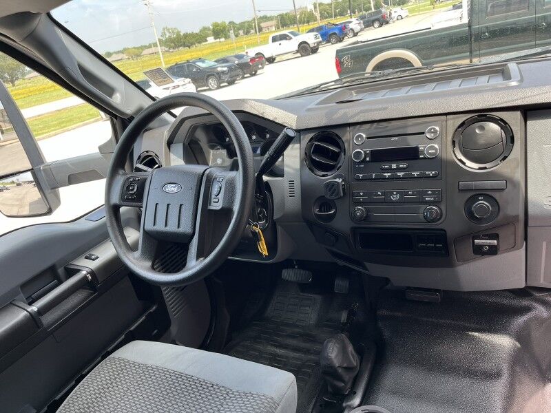 2016 Ford F-650 V10 16' Box Truck Collinsville OK