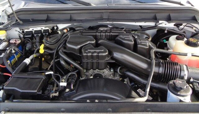 2016 Ford F350 ~ 4x4 ~ Crew Cab ~ Only 46K Miles! Rocklin CA