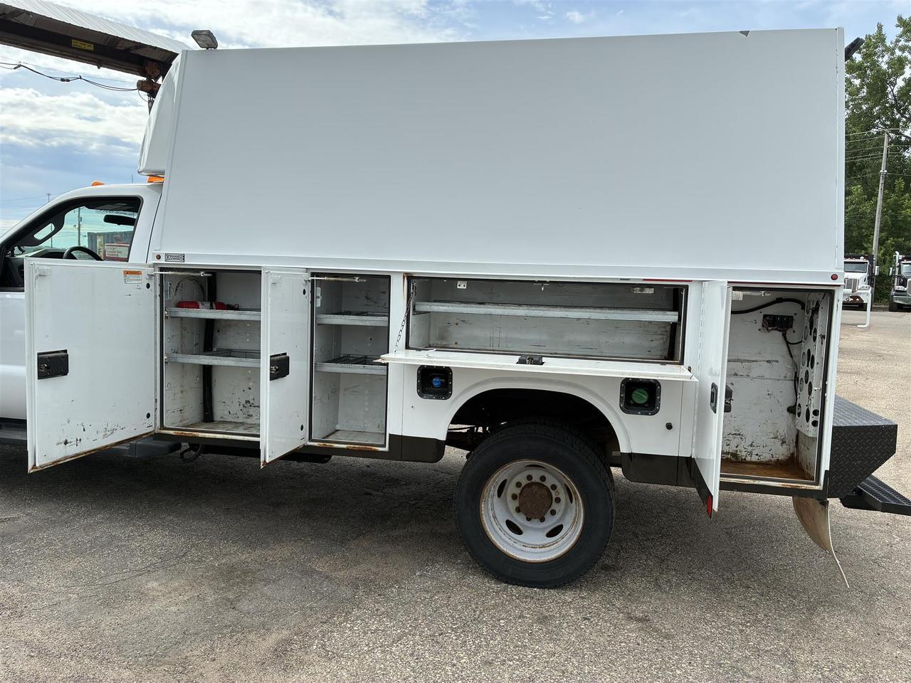2016 Ford F550 South St. Paul MN