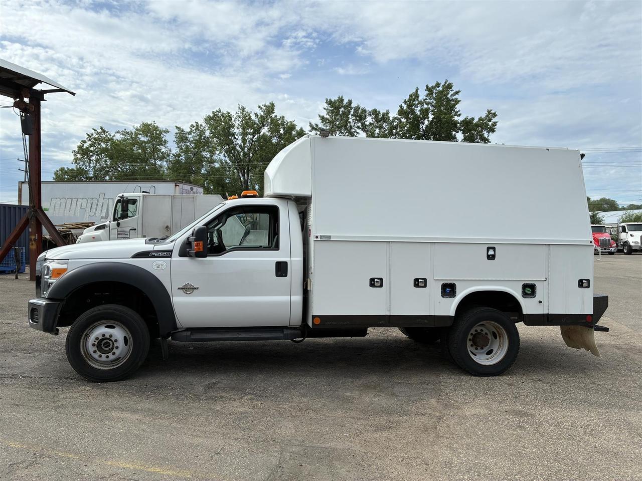 2016 Ford F550 Service Truck
