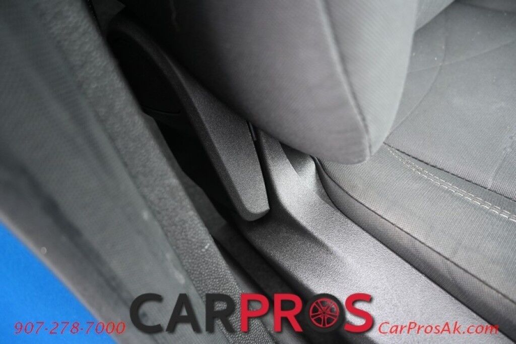 2016 Ford Fiesta SE - Automatic - Heated Front Seats - Cruise Control - Automatic Climate Control - Power Mirrors Windows & Door Locks - Aluminum Wheels Anchorage AK