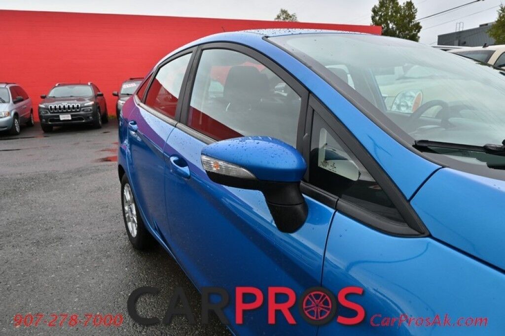 2016 Ford Fiesta SE - Automatic - Heated Front Seats - Cruise Control - Automatic Climate Control - Power Mirrors Windows & Door Locks - Aluminum Wheels Anchorage AK
