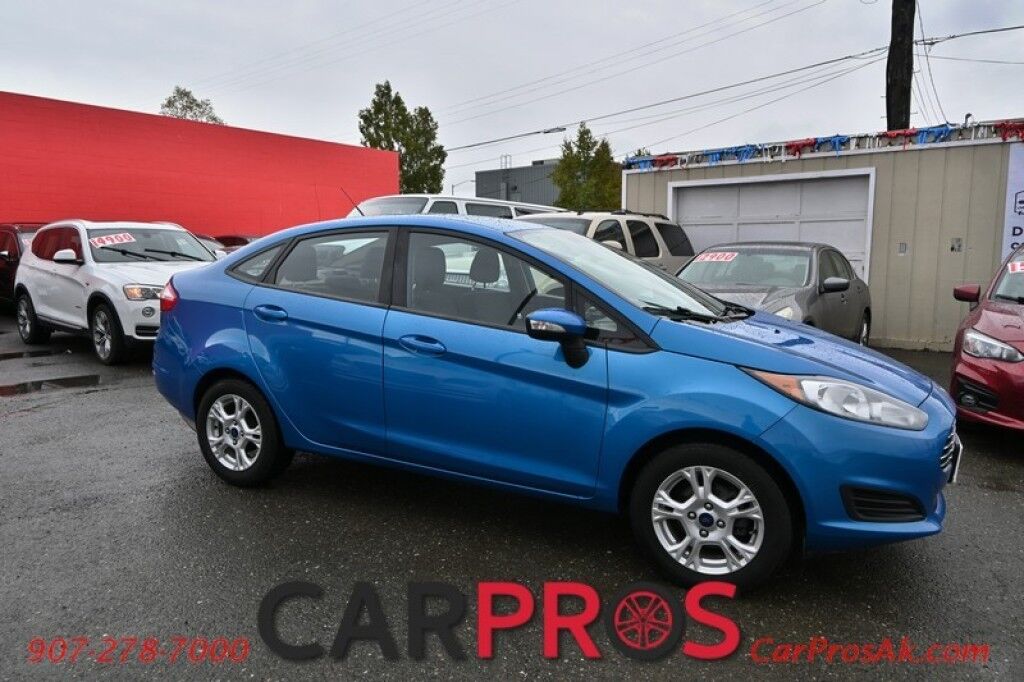 2016 Ford Fiesta SE - Automatic - Heated Front Seats - Cruise Control - Automatic Climate Control - Power Mirrors Windows & Door Locks - Aluminum Wheels Anchorage AK