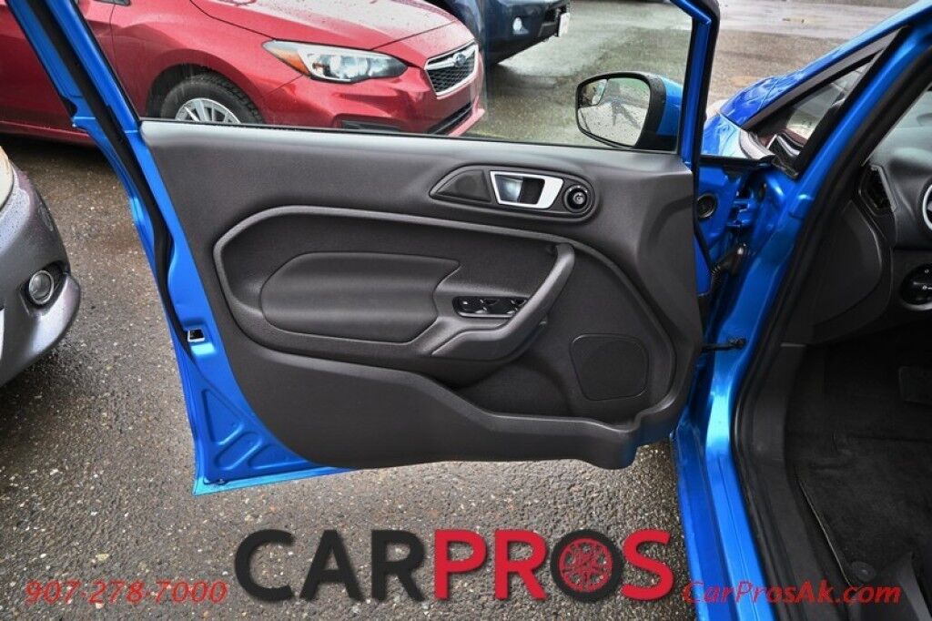 2016 Ford Fiesta SE - Automatic - Heated Front Seats - Cruise Control - Automatic Climate Control - Power Mirrors Windows & Door Locks - Aluminum Wheels Anchorage AK