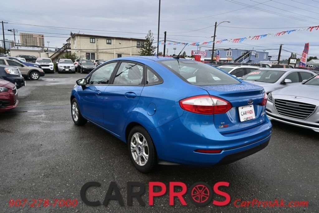 2016 Ford Fiesta SE - Automatic - Heated Front Seats - Cruise Control - Automatic Climate Control - Power Mirrors Windows & Door Locks - Aluminum Wheels Anchorage AK