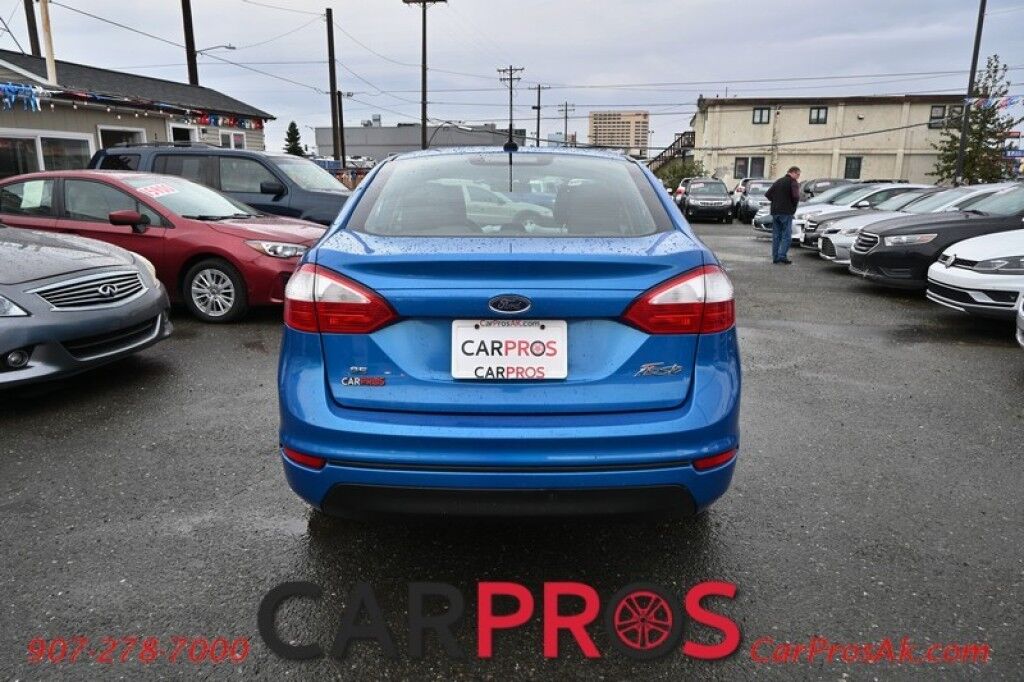 2016 Ford Fiesta SE - Automatic - Heated Front Seats - Cruise Control - Automatic Climate Control - Power Mirrors Windows & Door Locks - Aluminum Wheels Anchorage AK