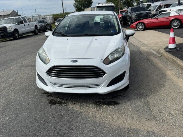 2016 Ford Fiesta SE