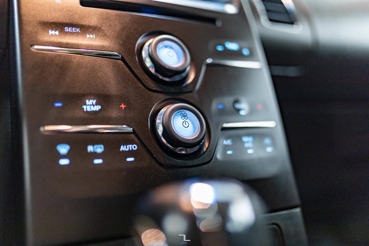 2016 Ford Flex AWD SEL BCam 3rd Row Red Deer AB