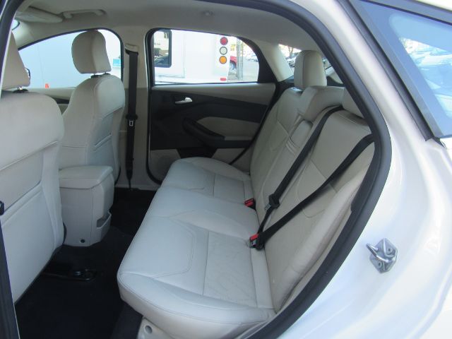 2016 Ford Focus Electric Hatchback Plano TX