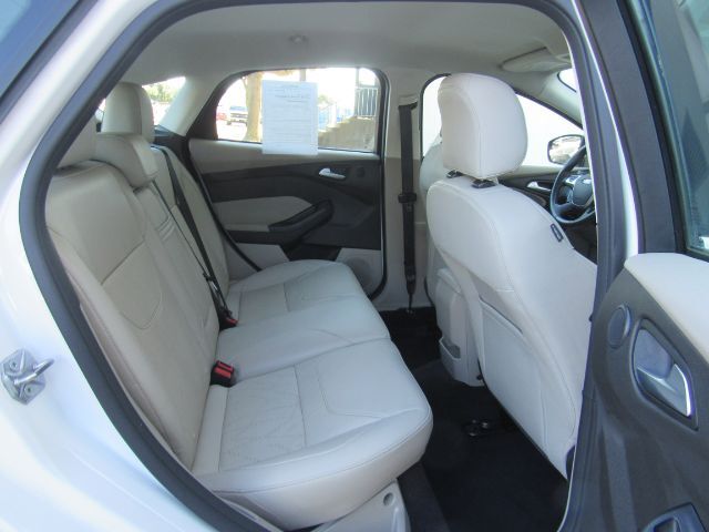 2016 Ford Focus Electric Hatchback Plano TX