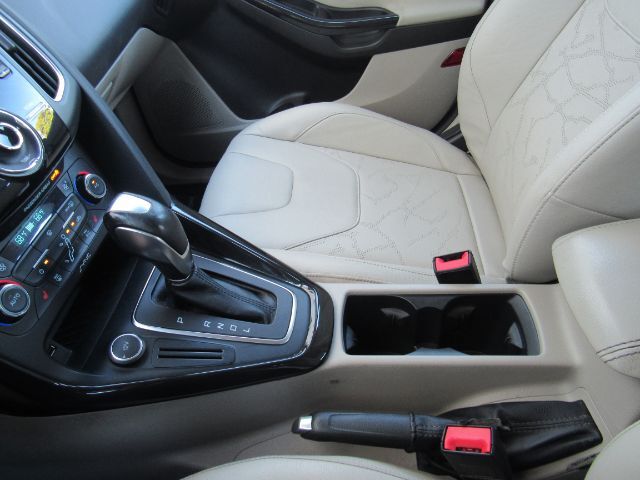 2016 Ford Focus Electric Hatchback Plano TX