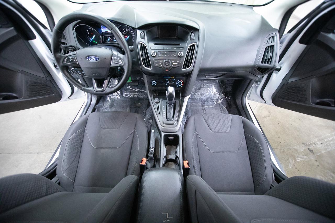 2016 Ford Focus SE BCam Red Deer AB