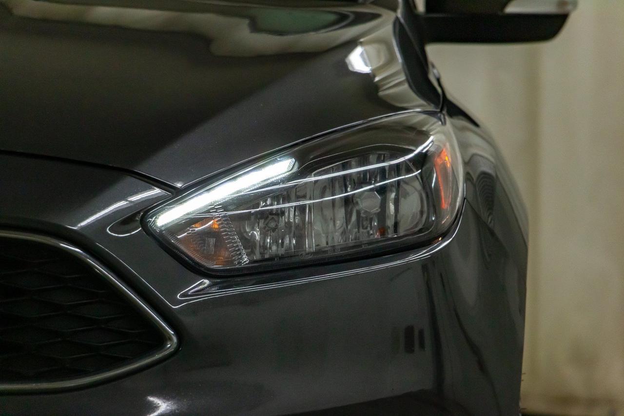 2016 Ford Focus SE BCam Red Deer AB