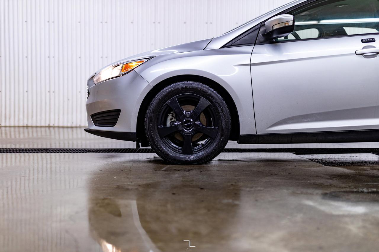 2016 Ford Focus SE BCam Red Deer AB