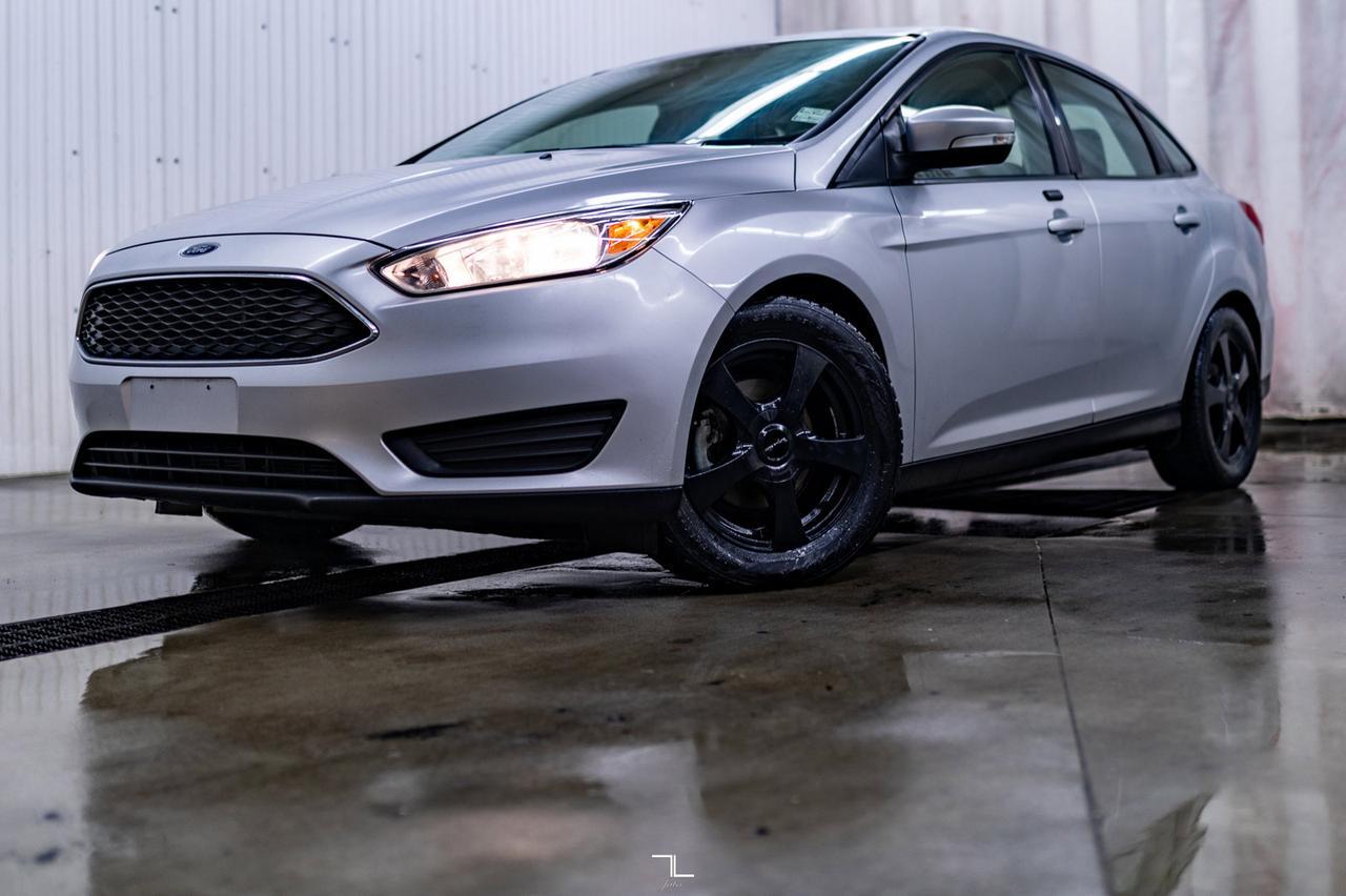 2016 Ford Focus SE BCam Red Deer AB