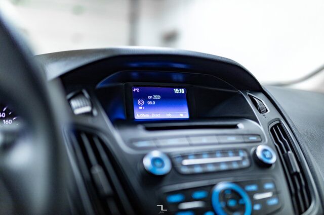 2016 Ford Focus SE BCam Red Deer AB