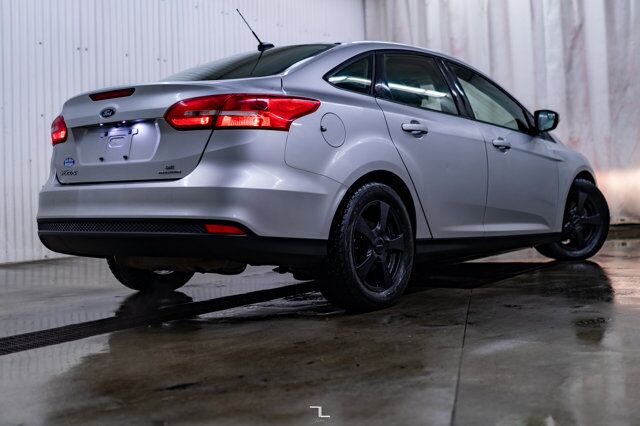 2016 Ford Focus SE BCam Red Deer AB
