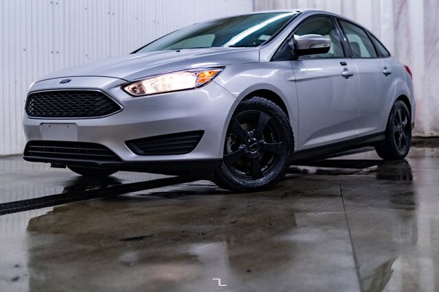 2016 Ford Focus SE BCam Red Deer AB
