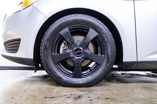 2016 Ford Focus SE BCam Red Deer AB