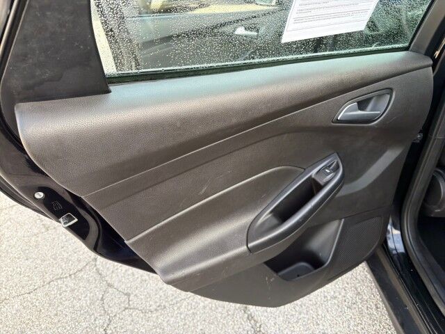 2016 Ford Focus SE Cleveland OH