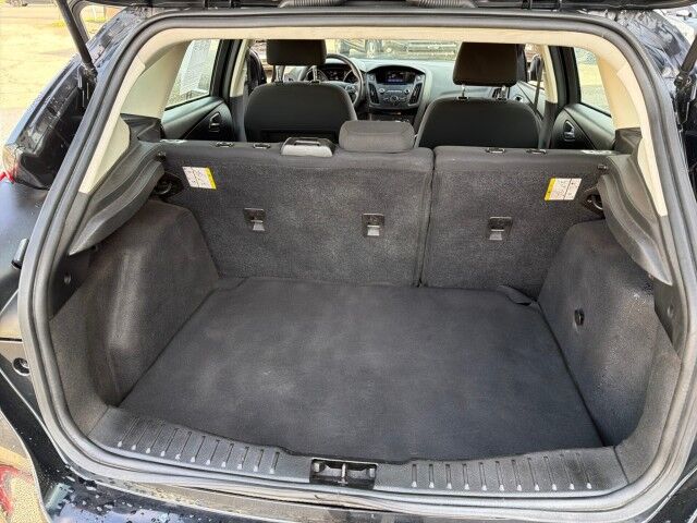 2016 Ford Focus SE Cleveland OH