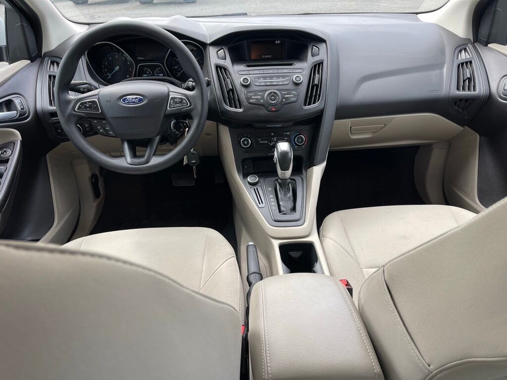 2016 Ford Focus SE Orange MA