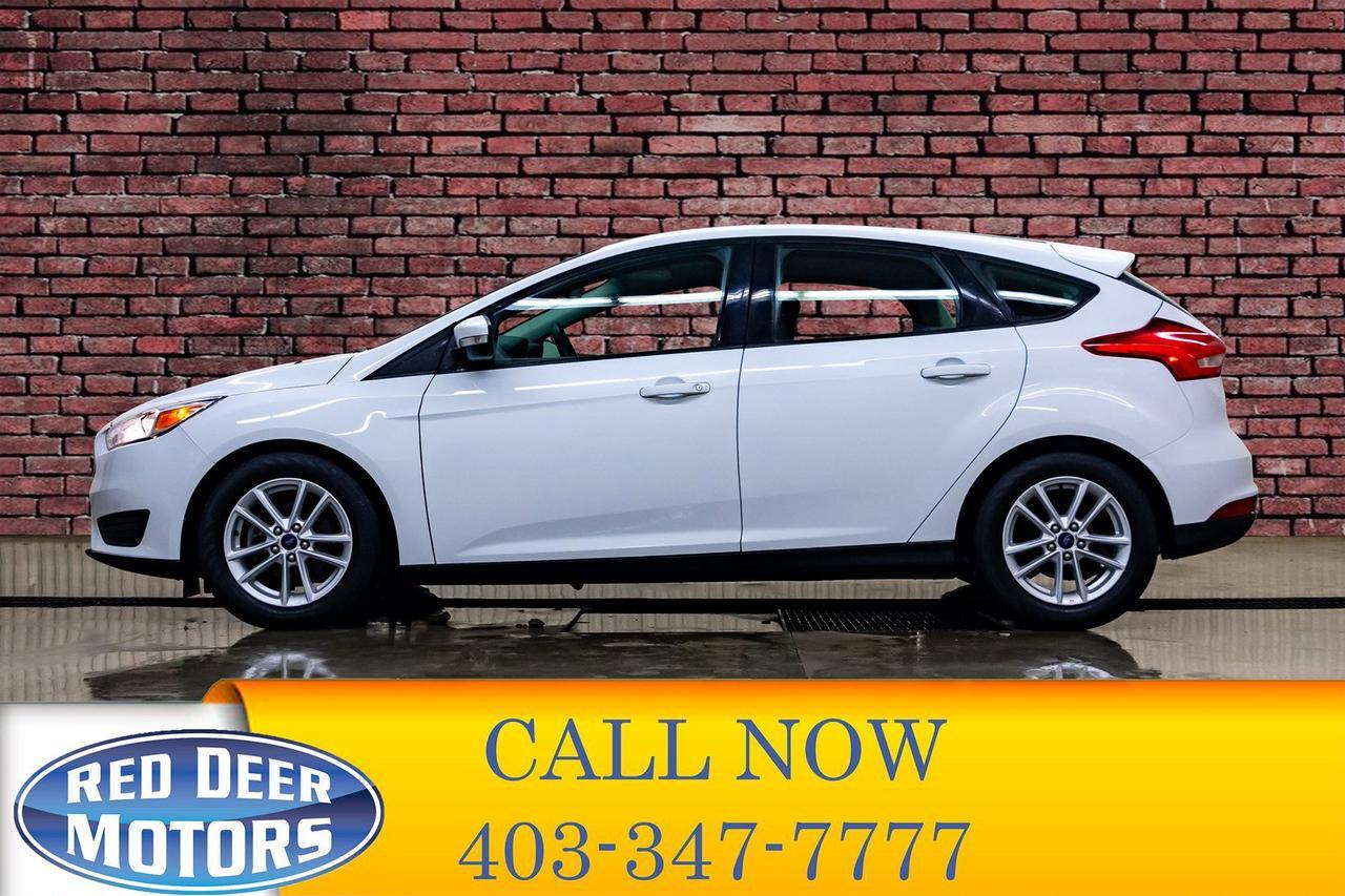 2016 Ford Focus SE Hatchback BCam