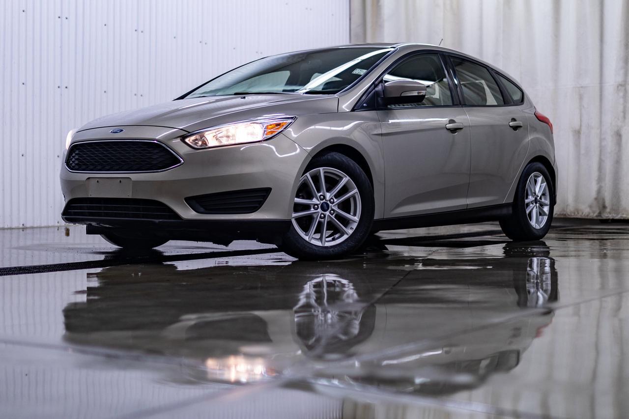 2016 Ford Focus SE Hatchback BCam Red Deer AB