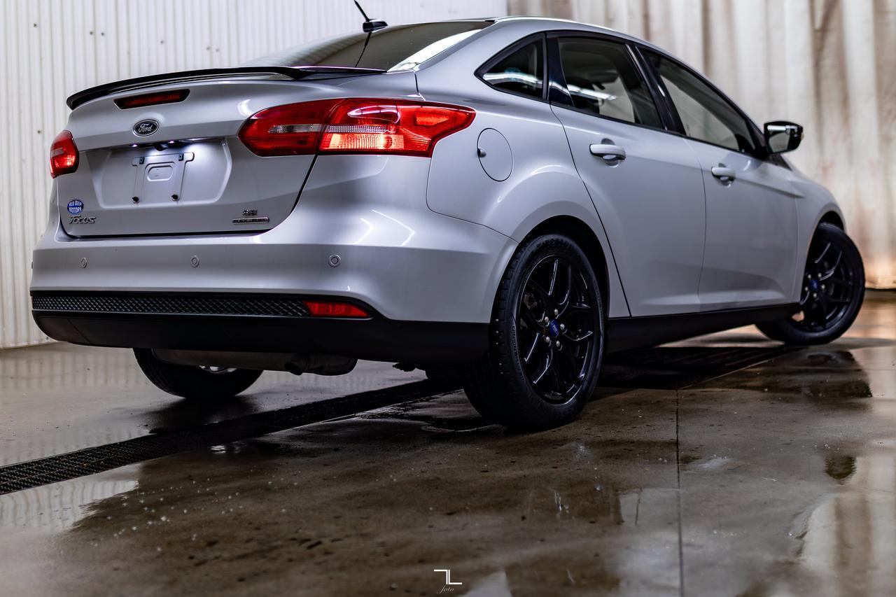 2016 Ford Focus SE Nav BCam Red Deer AB