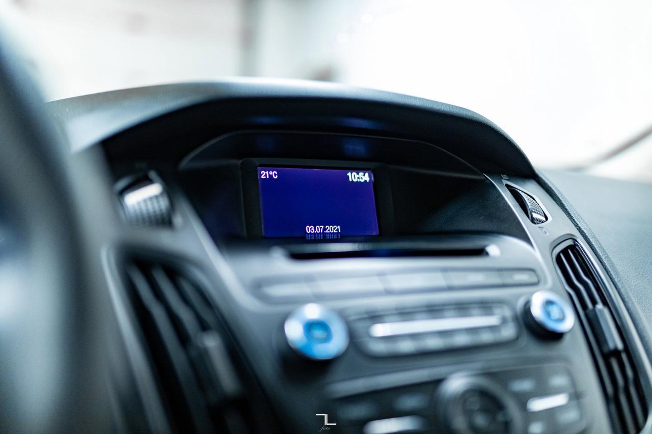 2016 Ford Focus SE Sedan Red Deer AB