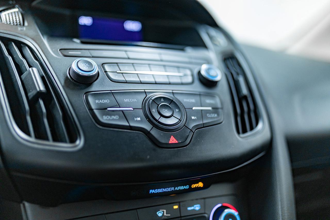 2016 Ford Focus SE Sedan Red Deer AB