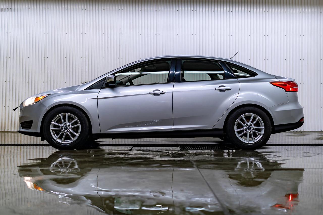 2016 Ford Focus SE Sedan Red Deer AB