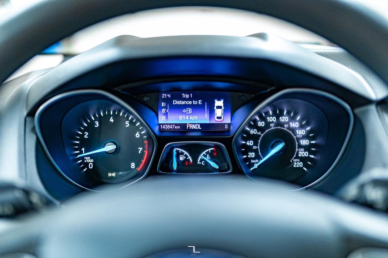 2016 Ford Focus SE Sedan Red Deer AB