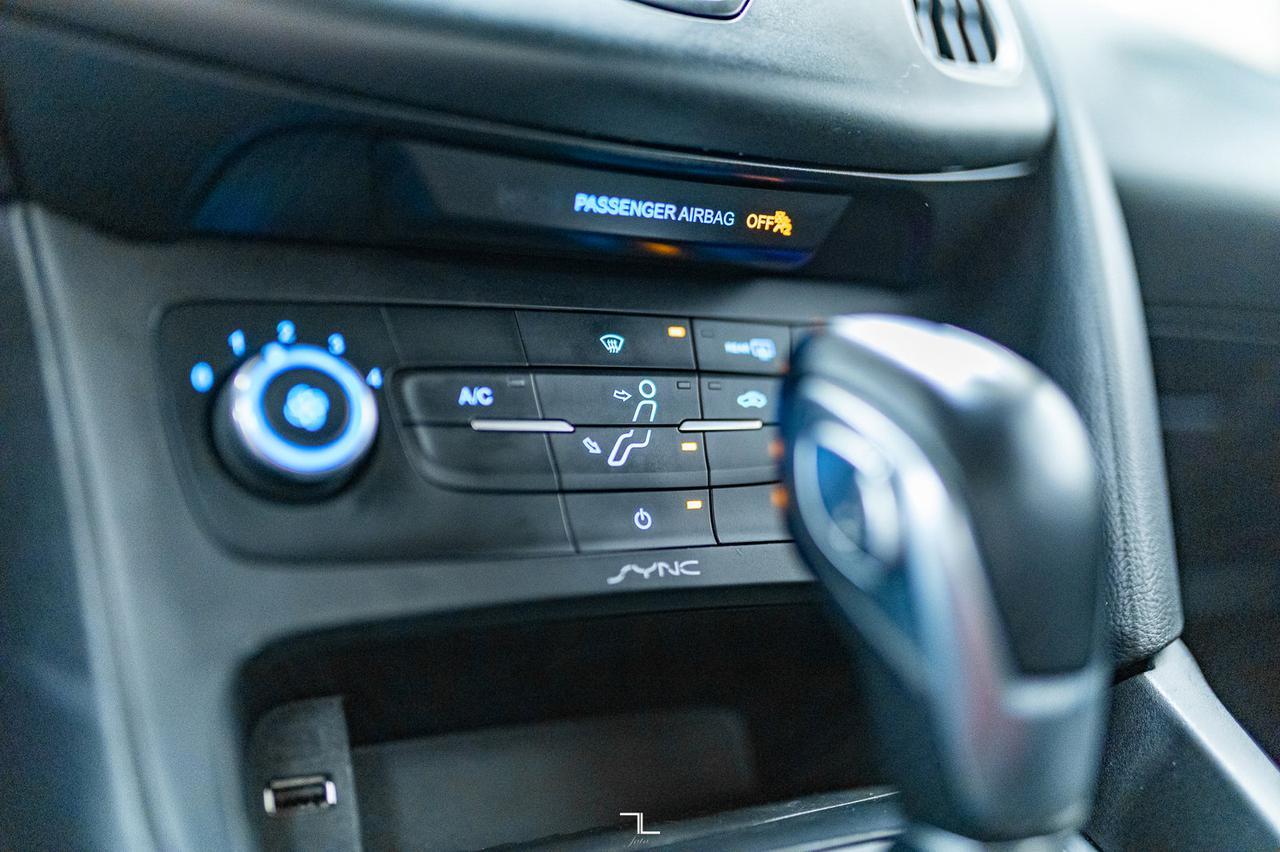 2016 Ford Focus SE Sedan Red Deer AB