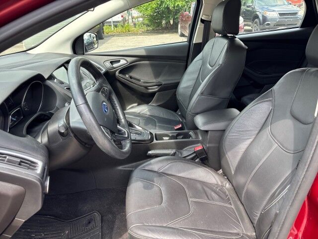 2016 Ford Focus Titanium Cleveland OH