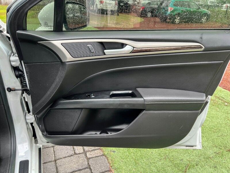 2016 Ford Fusion Energi SE Luxury Wilmington NC