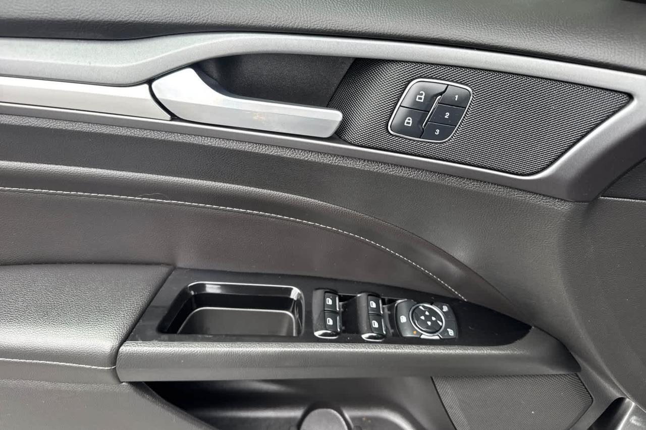 2016 Ford Fusion Energi Titanium Roseville CA